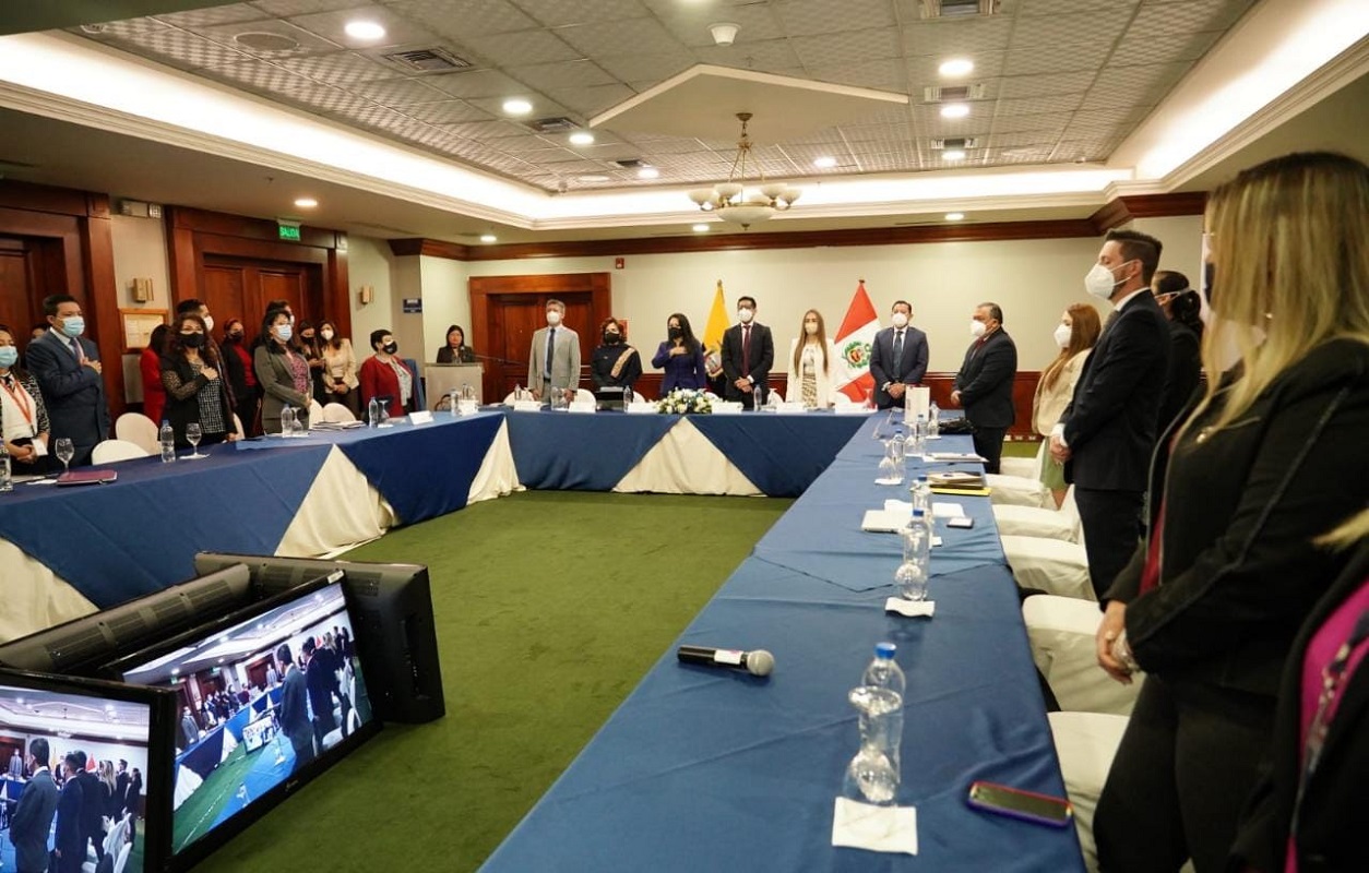 Poderes Judiciales de Perú y Ecuador en encuentro internacional se unen para combatir delito de trata de personas.