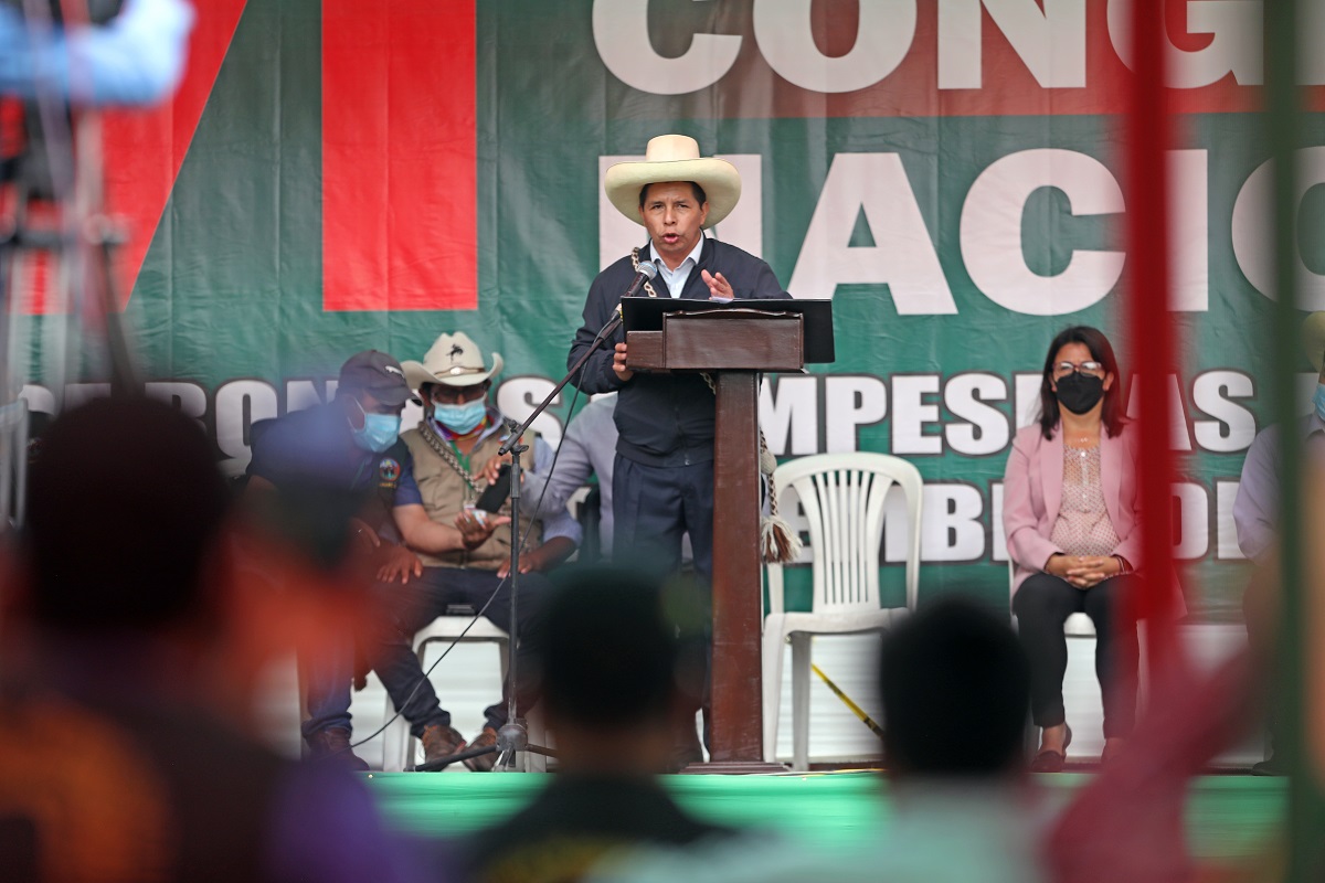 Pedro Castillo convoca a las rondas campesinas para impulsar la segunda reforma agraria y luchar contra la corrupción.