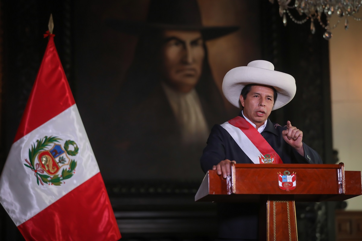 Pedro Castillo Terrones, anuncia recomposición de su gabinete ministerial de gobierno a escasas 72 horas de haberlo juramentado.