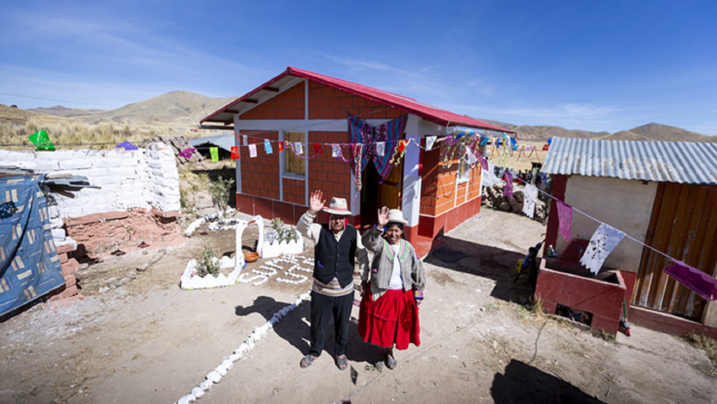 Gobierno construye 1,371 casitas térmicas Sumaq Wasi en 7 provincias de Puno, dentro del Plan Multisectorial ante Heladas y Friaje 2022-2024.