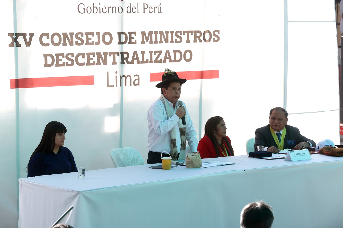 Presidente Castillo: "varias empresas mundiales se han convencido que este es un gobierno democrático que respeta las inversiones".