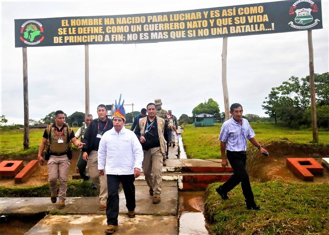 Presidente, Pedro Castillo, en Loreto inspeccionó instalación militar Batallón N° 83 Sargento 2do Fernando Lores Tenazoa, frontera Ecuador-Colombia.