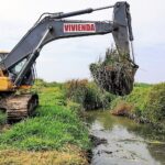 Maquinaria del Ministerio de Vivienda termina labores de barrido y descolmatación del dren pluvial Gallito rn Lambayeque.