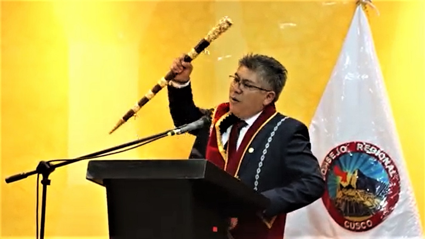 Ing. Werner Salcedo Álvarez, juramentó como nuevo gobernador de la región del Cusco, junto a la Vicegobernadora y 22 consejeros regionales.